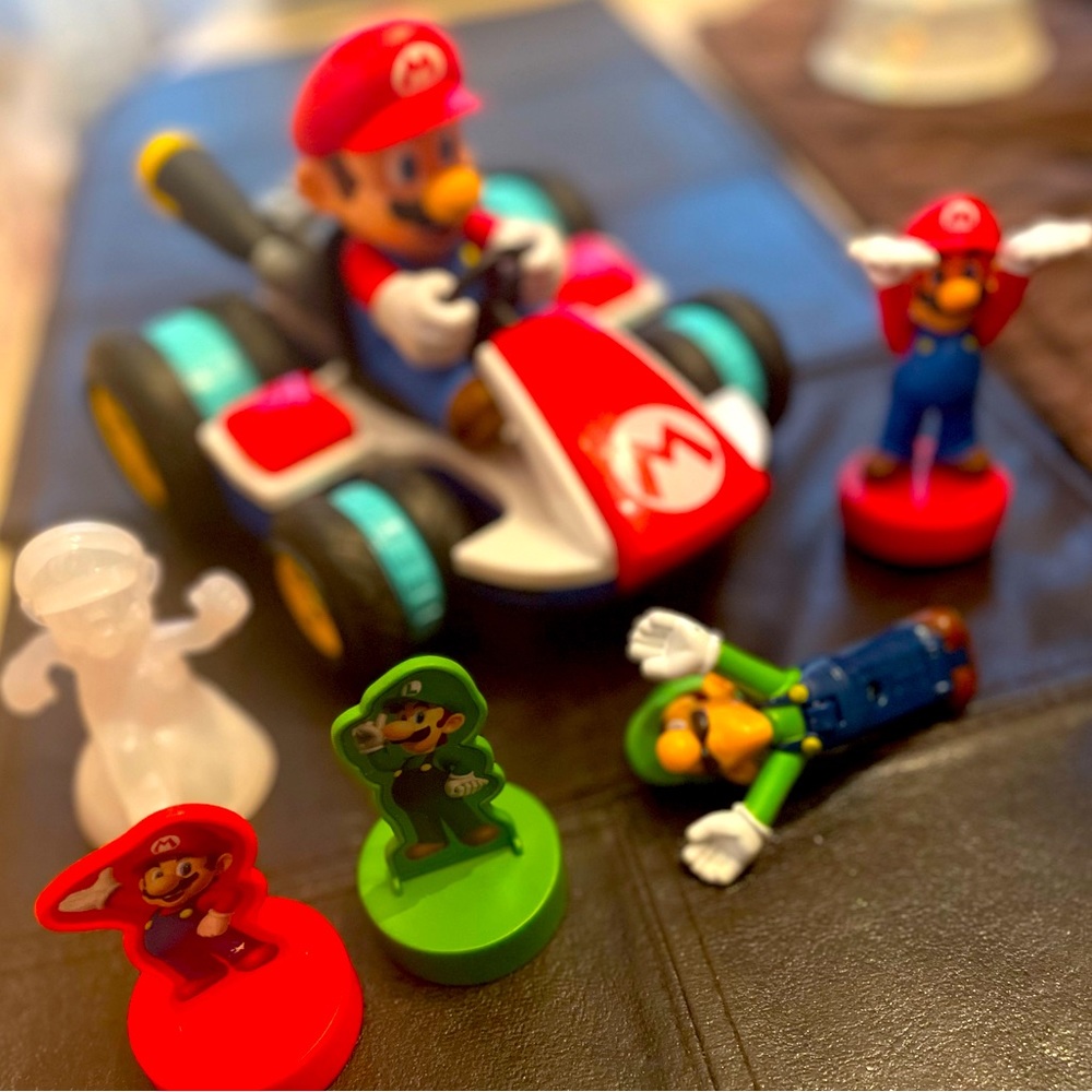 ⭐️ Free w/Purchase-Super Mario Cart Mini Racer (Remote Control not included)
